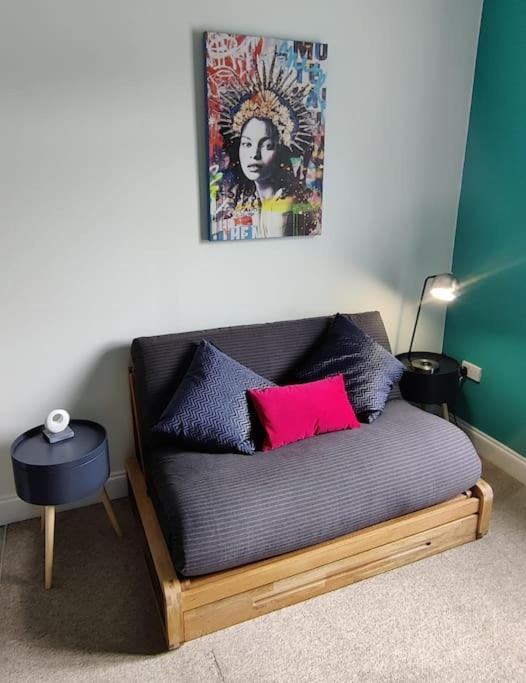 Central Brighton Studio By The Beach Exterior photo